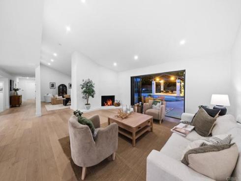 9452 Brynmar Dr , Villa Park, CA