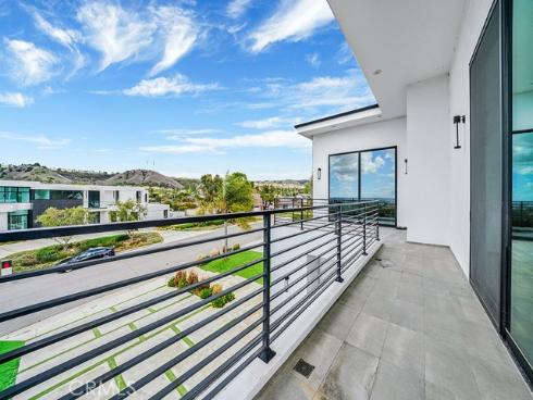 18852 Canyon Crest Drive, Villa Park, CA