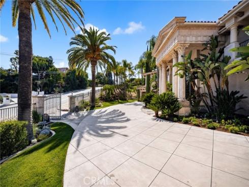 9622  Loma   Street, Villa Park, CA