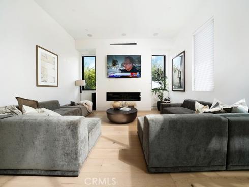 18852  Canyon Crest   Drive, Villa Park, CA