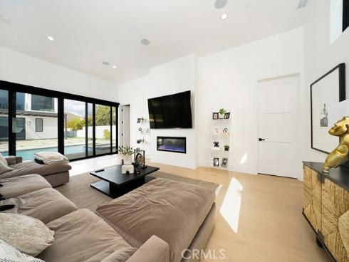 18852  Canyon Crest   Drive, Villa Park, CA