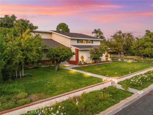 18471  Hillcrest  , Villa Park, CA