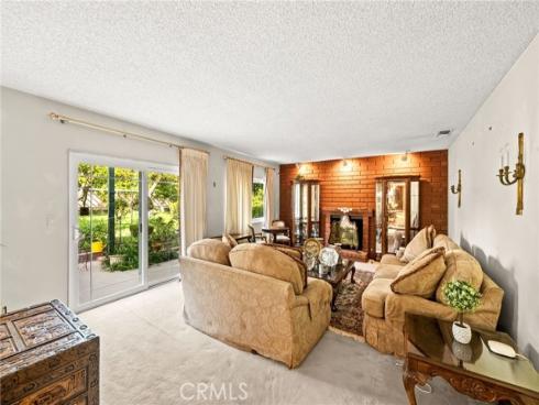 18471  Hillcrest  , Villa Park, CA