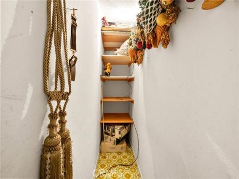 18471  Hillcrest  , Villa Park, CA