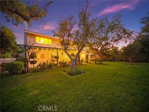18471  Hillcrest  , Villa Park, CA