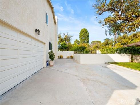 18471  Hillcrest  , Villa Park, CA