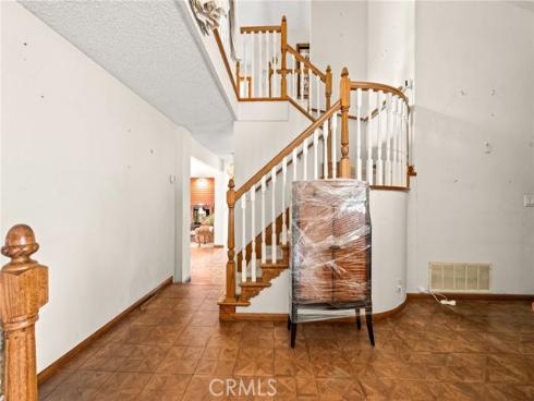 18471  Hillcrest  , Villa Park, CA