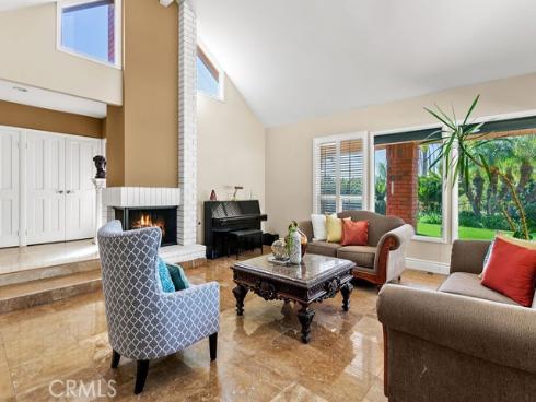 18811  Ridgeview  , Villa Park, CA