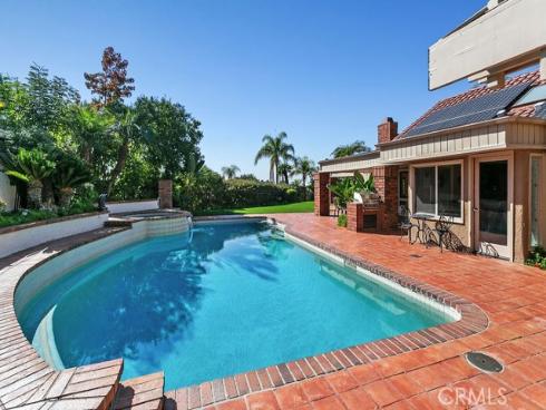 18811  Ridgeview  , Villa Park, CA