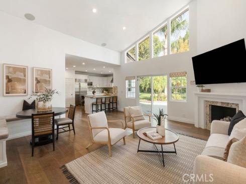 10262  Old Lamplighter   Lane, Villa Park, CA