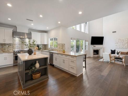 10262  Old Lamplighter   Lane, Villa Park, CA