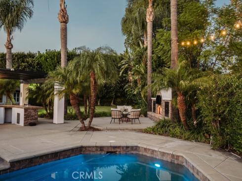 10262  Old Lamplighter   Lane, Villa Park, CA