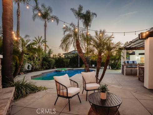 10262  Old Lamplighter   Lane, Villa Park, CA