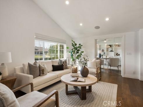 10262  Old Lamplighter   Lane, Villa Park, CA