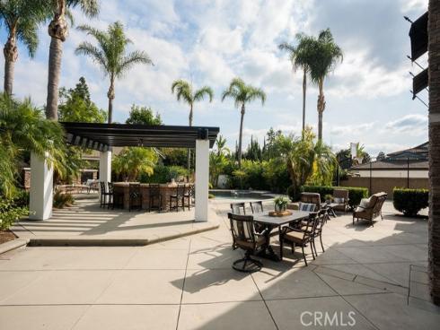 10262  Old Lamplighter   Lane, Villa Park, CA