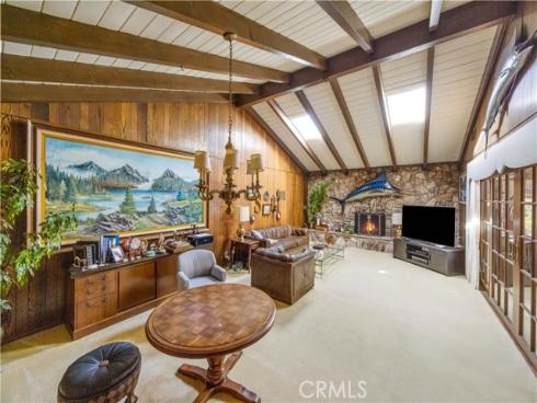 18411 Hillcrest , Villa Park, CA