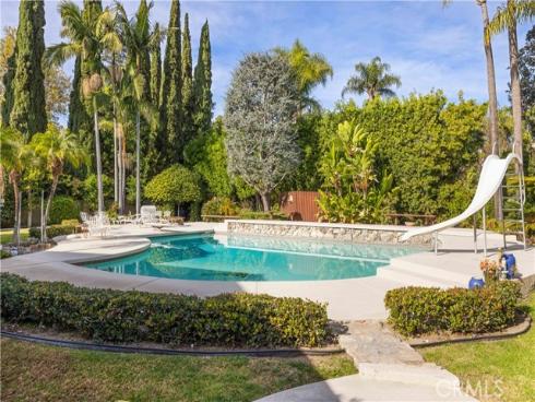 18411 Hillcrest , Villa Park, CA