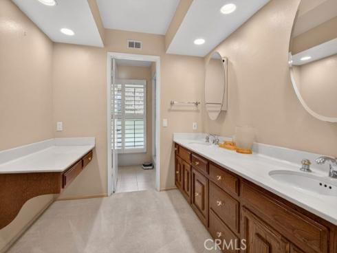 9312 Smoketree , Villa Park, CA