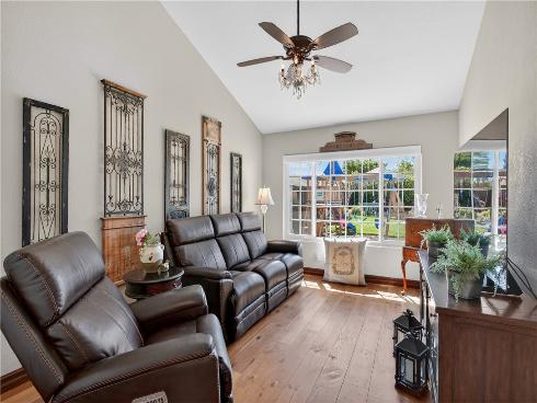 18062  Rosanne  , Villa Park, CA