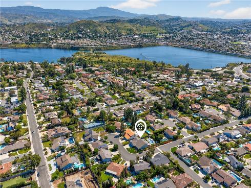 18062  Rosanne  , Villa Park, CA