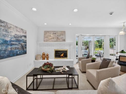 18212  Lincoln  , Villa Park, CA
