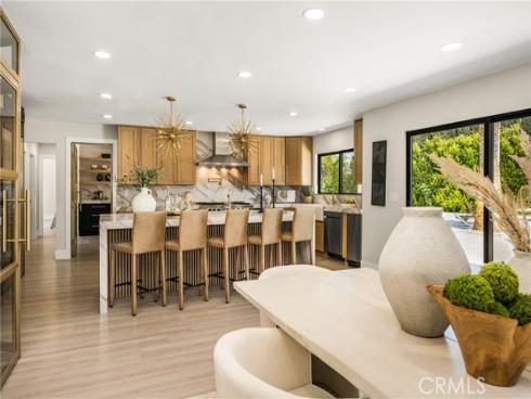 10282  Old Lamplighter   Lane, Villa Park, CA