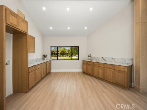 10282  Old Lamplighter   Lane, Villa Park, CA