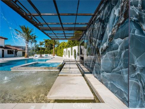 10282  Old Lamplighter   Lane, Villa Park, CA