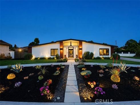 10132 Phelan , Villa Park, CA