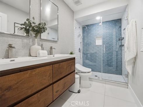 10132 Phelan , Villa Park, CA