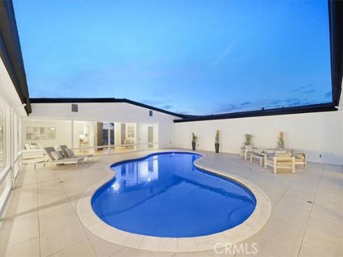 10132 Phelan , Villa Park, CA