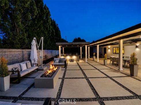 10132 Phelan , Villa Park, CA