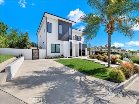 18852 Canyon Crest Drive, Villa Park, CA