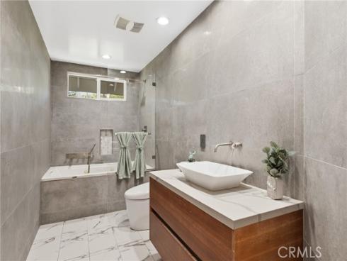 5 Estates Drive, Villa Park, CA