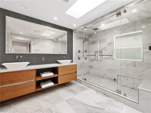 5 Estates Drive, Villa Park, CA