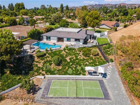 18512 Lincoln Cir , Villa Park, CA