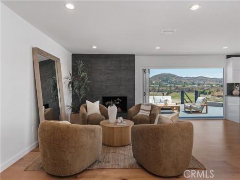 18512 Lincoln Cir , Villa Park, CA
