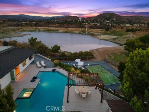 18512 Lincoln Cir , Villa Park, CA