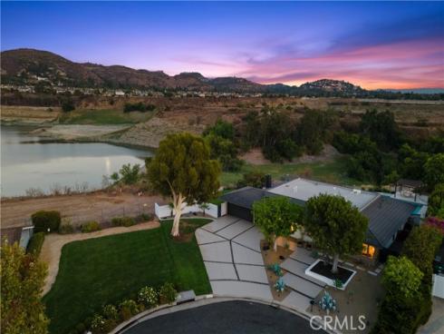 18512 Lincoln Cir , Villa Park, CA