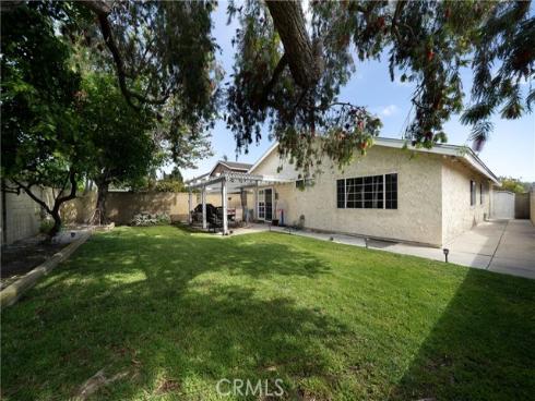 8421 Sandalwood Circle, Westminster, CA