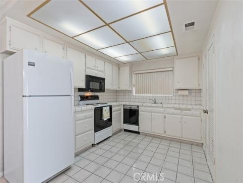 5081 Blackpool Road, Westminster, CA