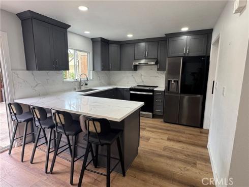 8962 Barcelona , Westminster, CA