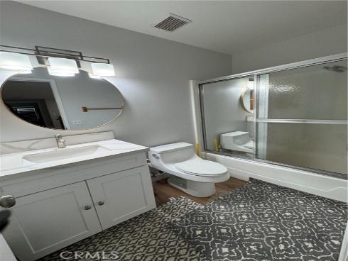 8962 Barcelona , Westminster, CA