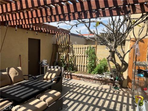 8962 Barcelona , Westminster, CA