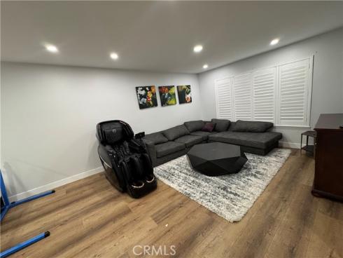 8962 Barcelona , Westminster, CA