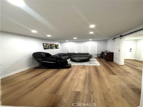 8962 Barcelona , Westminster, CA