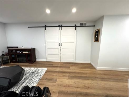 8962 Barcelona , Westminster, CA