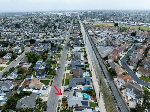 6072  Navajo Road  , Westminster, CA