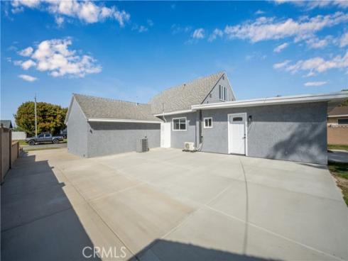 6131 Chickasaw Drive, Westminster, CA
