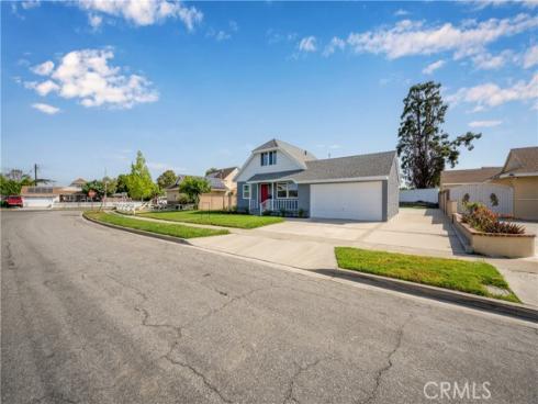 6131 Chickasaw Drive, Westminster, CA